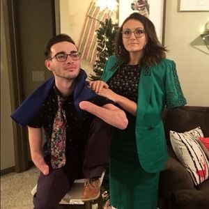 Meet your Posher, Hunter